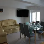 Marszalkowska Rm House * ורשה
